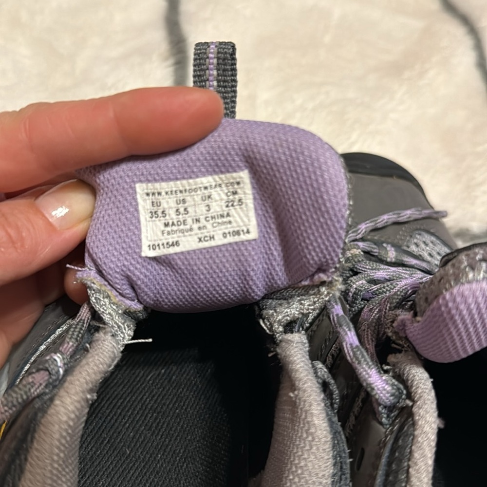 Keen active wear shoes - Picture 6 of 6